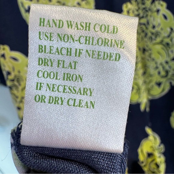 Lilly Pulitzer 100% Silk Shift Dress Navy Green Medallion 3/4 Sleeve Size 6 - Picture 10 of 13